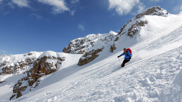 Ski freeride dans la poudreuse des Dolomites, en Italie !