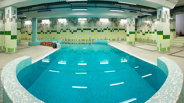 la piscine pour se relaxer après les grosses sessions heliski à Sestrieres